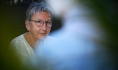 Martine Froger à Varilhes, le 30 mars 2023. ( AFP / LIONEL BONAVENTURE )