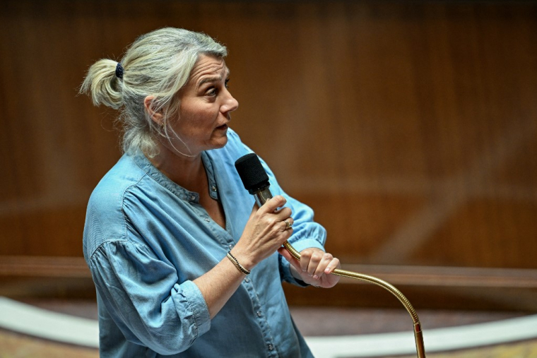Stéphanie Rist à Paris, le 1er juillet 2026. ( AFP / JULIE SEBADELHA )