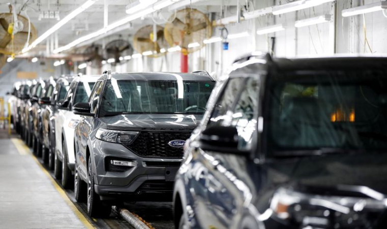 SIX CONSTRUCTEURS AUTOMOBILES S'ENGAGENT À ÉLIMINER LES VÉHICULES THERMIQUES D'ICI 2040