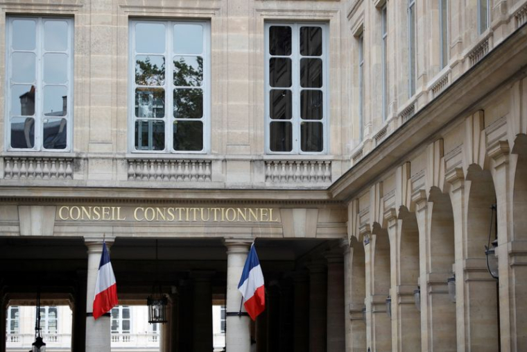 LE CONSEIL CONSTITUTIONNEL CENSURE L'ACCÈS AU STATUT VACCINAL DES ÉLÈVES