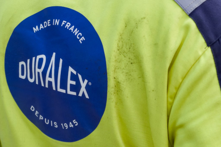 ( POOL / GUILLAUME SOUVANT )
