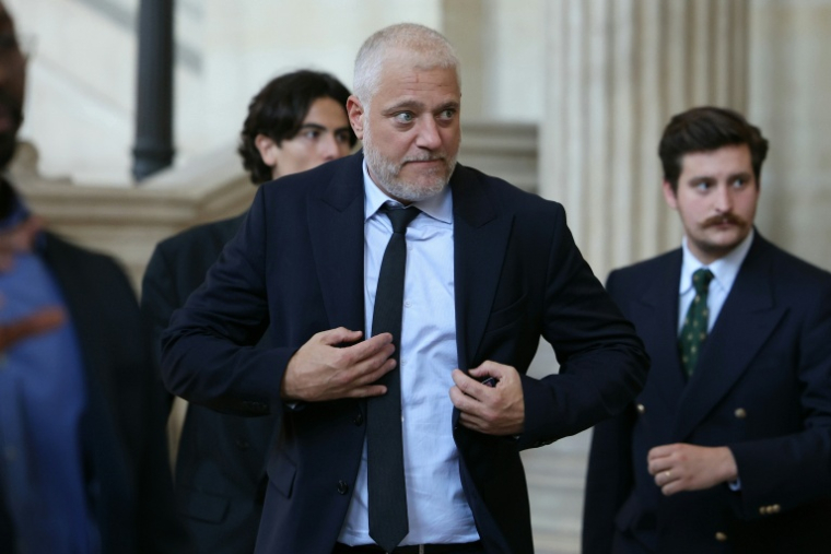 Xavier Nogueras, avocat de Loïk Le Priol, à la sortie de la cour d'assises de Paris le 21 septembre 2026 ( AFP / Thomas SAMSON )
