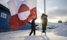 Le drapeau du Groenland, à Nuuk le 24 mars 2026 ( AFP / Florent VERGNES )