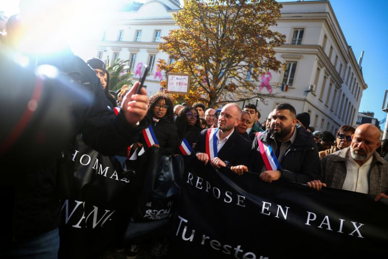 Marche en hommage à Pengo Bossio Wangi, âgé de 26 ans, décédé lors d'une fusillade depuis une voiture à Trappes