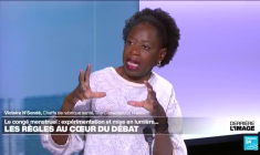 Derrière l'image : congés menstruels, entre promesses et flou juridique