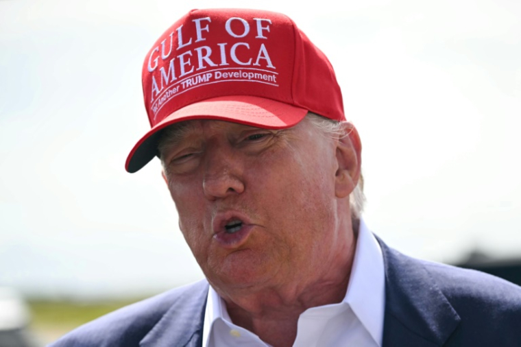 Donald Trump en Floride, le 1er juillet 2025 ( AFP / ANDREW CABALLERO-REYNOLDS )