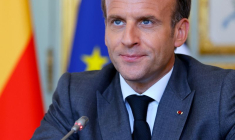 UN HOMME A TENTÉ DE GIFLER EMMANUEL MACRON DANS LA DRÔME