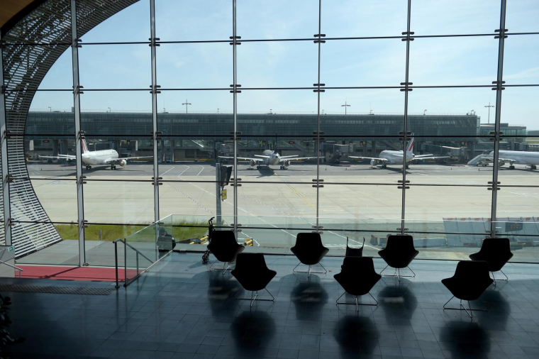 Vers une sortie de crise dans les aéroports parisiens ( AFP / ERIC PIERMONT )