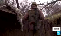 Ukraine : Zelensky prévient que l'armée russe se repositionne pour attaquer l'Est