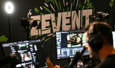 Un streamer participe au ZEvent, un événement caritatif de collecte de fonds organisé sur trois jours de diffusion en direct, à Montpellier, le 5 septembre 2026 ( AFP / Gabriel BOUYS )