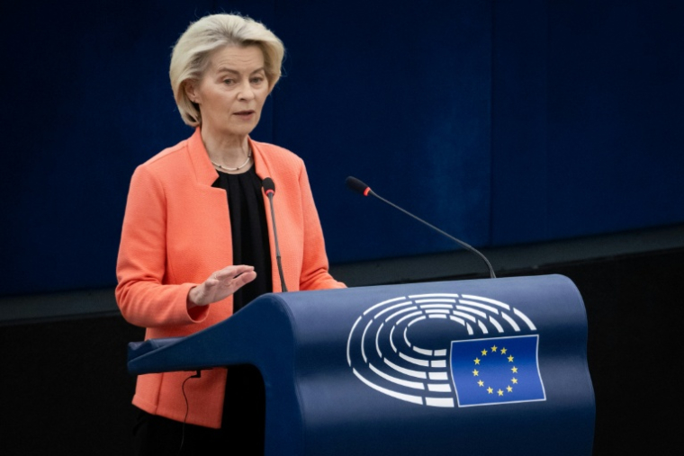 Ursula von der Leyen, lors d'une session plénière au Parlement européen, le 20 mai 2026 à Strasbourg, dans le Bas-Rhin ( AFP / SEBASTIEN BOZON )