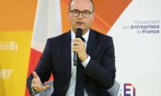 Le ministre de l'Industrie Sébastien Martin s'exprime lors de la "Rencontre des Entrepreneurs de France", l'événement de rentrée du Medef, à Paris, le 26 août 2026 ( AFP / Thomas SAMSON )