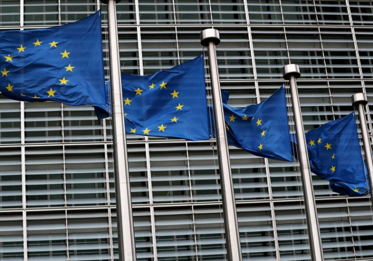 L'UE ÉLABORE DES PLANS POUR METTRE FIN À SA DÉPENDANCE AUX COMBUSTIBLES FOSSILES RUSSES