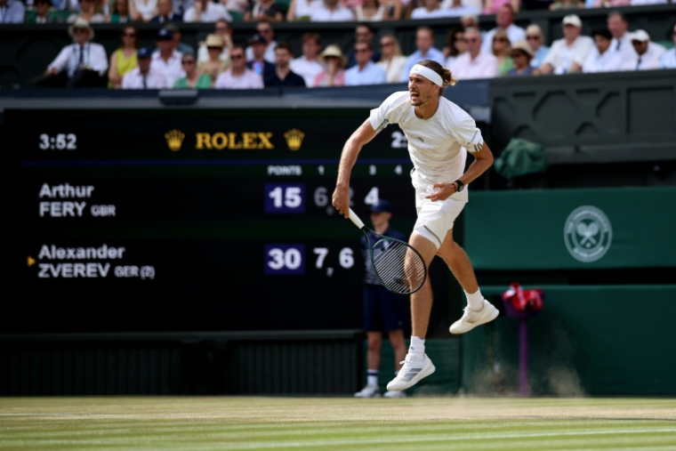 Le N.3 mondial, l'Allemand Alexander Zverev, en demi-finale de Wimbledon contre le Britannique Arthur Féry, le 10 juin 2026 à Londres ( AFP / Henry NICHOLLS )