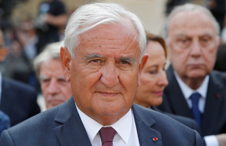 JEAN-PIERRE RAFFARIN APPORTE SON SOUTIEN À EMMANUEL MACRON
