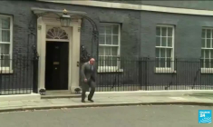 Royaume-Uni : un vote de défiance qui reflète les divisions dans la majorité