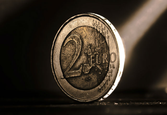 Pour Eric Galiegue, a performance des actions européennes sera probablement durement affectée par l’appréciation de l’euro. (crédit : CC-Dietrich Hering)