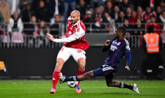 En supériorité numérique, Brest se casse les dents sur Lyon