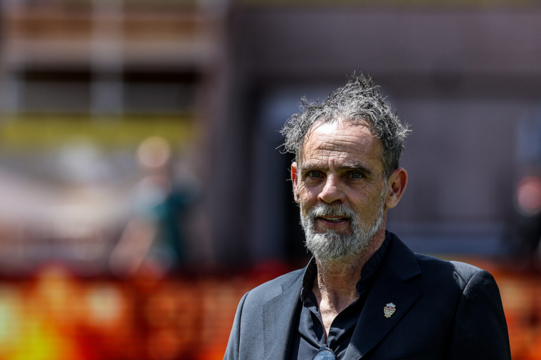 Marco Simone retrouve un banc et ambitionne la D1