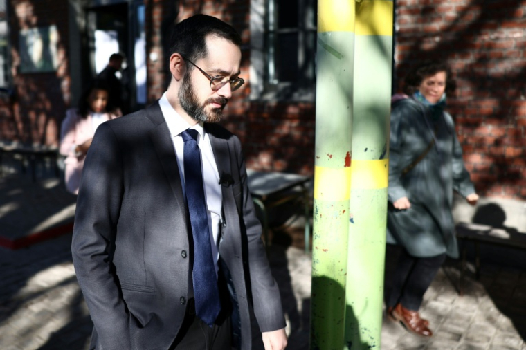 Le député LFI David Guiraud, le 15 mars 2026 à Roubaix ( AFP / Sameer AL-DOUMY )