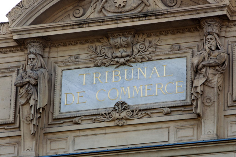 68% des patrons françaises considèrent que leur entreprise pourrait fermer dans les dix ans si leur modèle d'affaires n’évolue pas ( AFP / LOIC VENANCE )