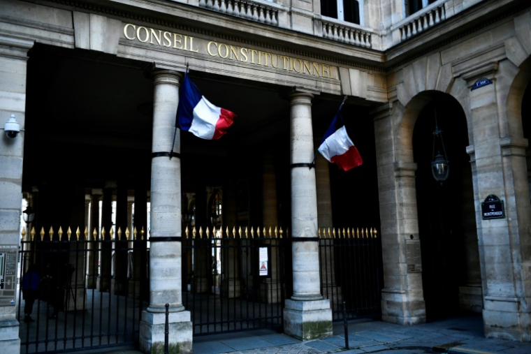 Le Conseil constitutionnel a déclaré le 11 juillet 2025 l'inéligibilité de trois députés pour des irrégularités dans leurs comptes de campagne ( AFP / STEPHANE DE SAKUTIN )