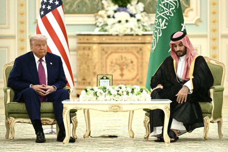Le président américain Donald Trump et Mohammed ben Salmane, Premier ministre saoudien, à Riyad le 13 mai 2025. ( AFP / BRENDAN SMIALOWSKI )