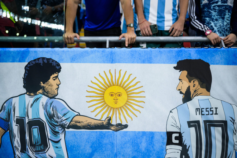 Juan Cabral : « Messi et Maradona sont deux Dieux de l’Olympe »