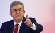 Le leader de LFI Mélenchon soutient la liste "Etre Bondy" pour les prochaines élections municipales, à Bondy