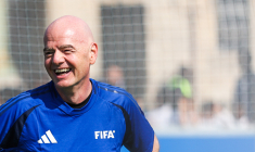 Infantino promet un Coca et un hot-dog contre une place pour le Mondial