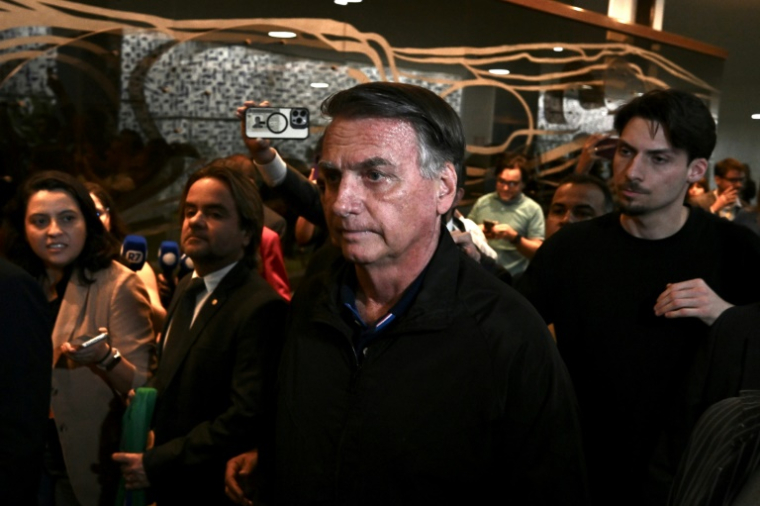 L'ancien président brésilien Jair Bolsonaro à son arrivée au Congrès à Brasilia, le 21 juillet 2025 ( AFP / EVARISTO SA                   )