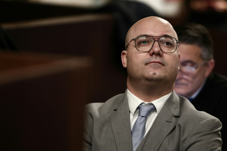 Yann Bompard au tribunal de Marseille le 17 décembre 2025 ( AFP / Thibaud MORITZ )