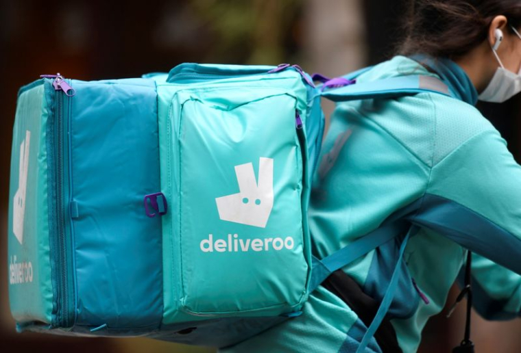 APRÈS SON IPO RATÉ, DELIVEROO ANNONCE UN BOND DES COMMANDES AU PREMIER TRIMESTRE