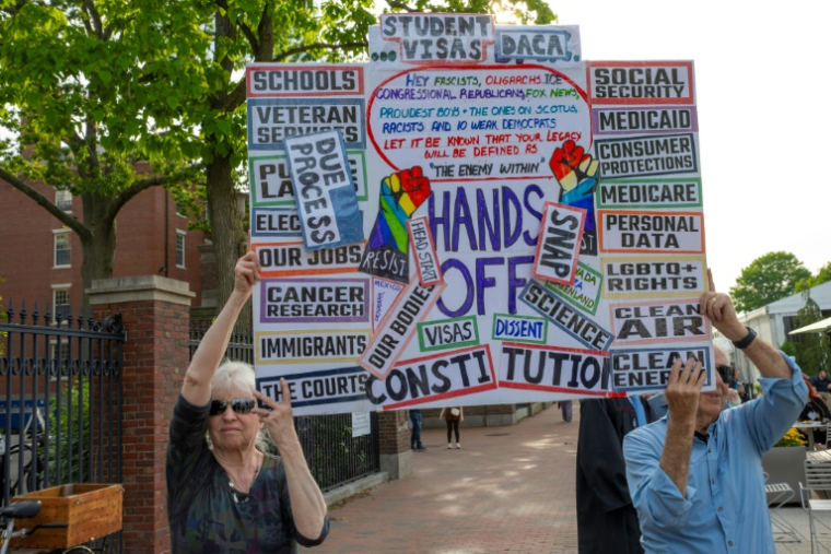 Manifestation en soutien aux étudiants internationaux sur le campus de l'université de Harvard à Boston, le 27 mai 2025 dans le Massachusetts ( AFP / Rick Friedman )