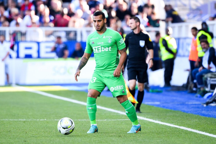 Tiens, qu'est-ce qu'il devient ce Miguel Trauco ?