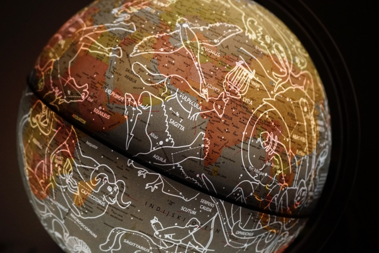 Astrologie : pourquoi ça nous fait du bien d'y croire ?