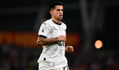 João Cancelo de retour au Barça après quelques frayeurs