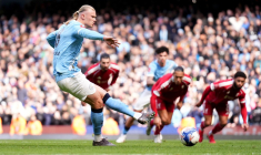 Erling Haaland et Manchester City ridiculisent Liverpool