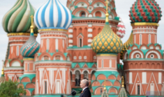 Le président russe Vladimir Poutine lors d'un discours sur la place Rouge pour les commémorations du 9-mai 1945, le 9 mai 2026 à Moscou ( POOL / Pavel Bednyakov )