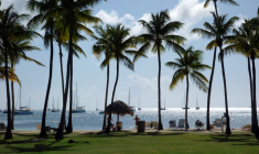 CORONAVIRUS: CONFINEMENT RENFORCÉ EN MARTINIQUE, LES TOURISTES INVITÉS À PARTIR