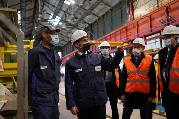 LE FUTUR PORTE-AVIONS FRANÇAIS SERA DOTÉ DE LA PROPULSION NUCLÉAIRE, ANNONCE MACRON