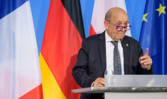 SOUS-MARINS : LA FRANCE DÉNONCE UN "COUP DANS LE DOS" DE L'AUSTRALIE