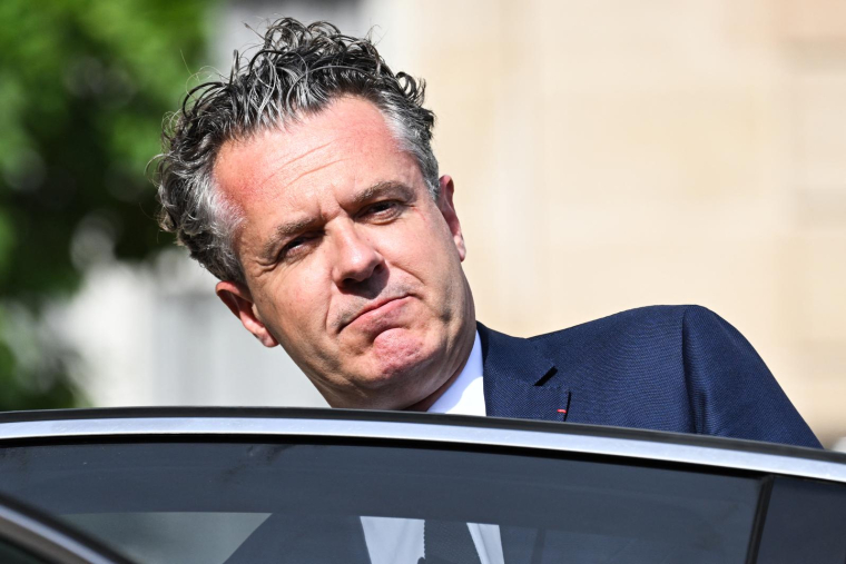 Christophe Béchu à Paris, le 23 août 2023. ( AFP / BERTRAND GUAY )