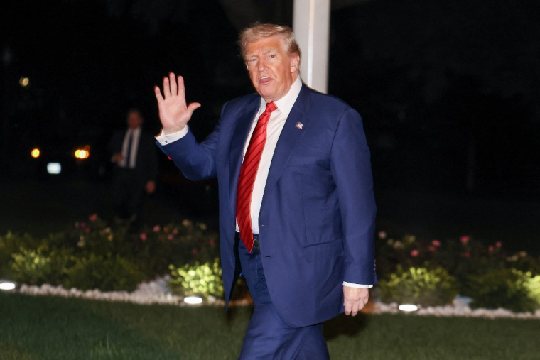 Donald Trump à Washington, aux États-Unis, le 3 août 2025. ( GETTY IMAGES NORTH AMERICA / TASOS KATOPODIS )