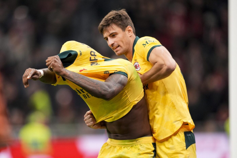 Quand Matteo Gabbia sauve Rafael Leão d’un carton jaune