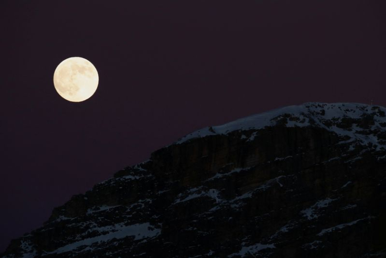 LE JAPON VEUT ENVOYER UNE PERSONNE SUR LA LUNE AVANT 2030