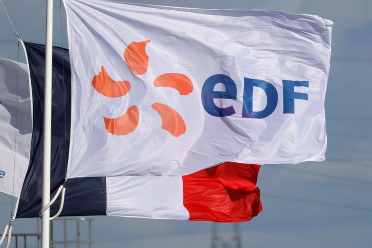 UNE ASSOCIATION D'ACTIONNAIRES SALARIÉS D'EDF ANNONCE UNE PLAINTE CONTRE L'ETAT