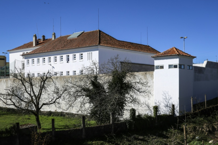 La prison de Guarda, au Portugal, où est incarcéré l'ex-policier français Cédric Prizzon, le 27 mars 2026 ( AFP / PATRICIA DE MELO MOREIRA )