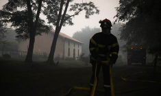 Des sites gouvernementaux sont mis à disposition pour se renseigner des risques naturels sur le quartier de votre future logement. (© AFP)