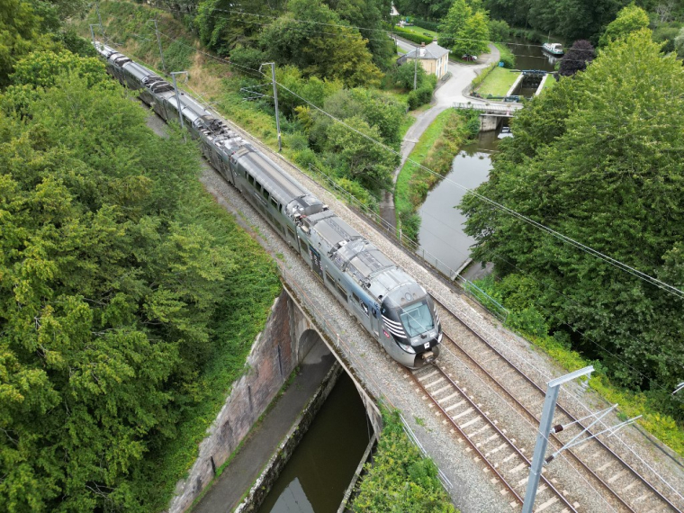 ( AFP / DAMIEN MEYER )